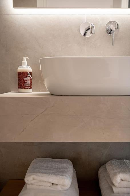 Angelo Luxury Apartment Chania  Bagian luar foto